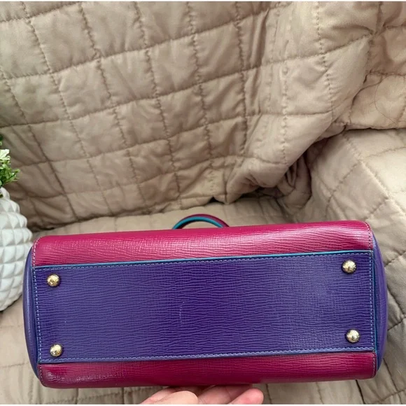 🩷Stunning Dolce and Gabbana Sicily bag🩷 - Picture 9 of 17